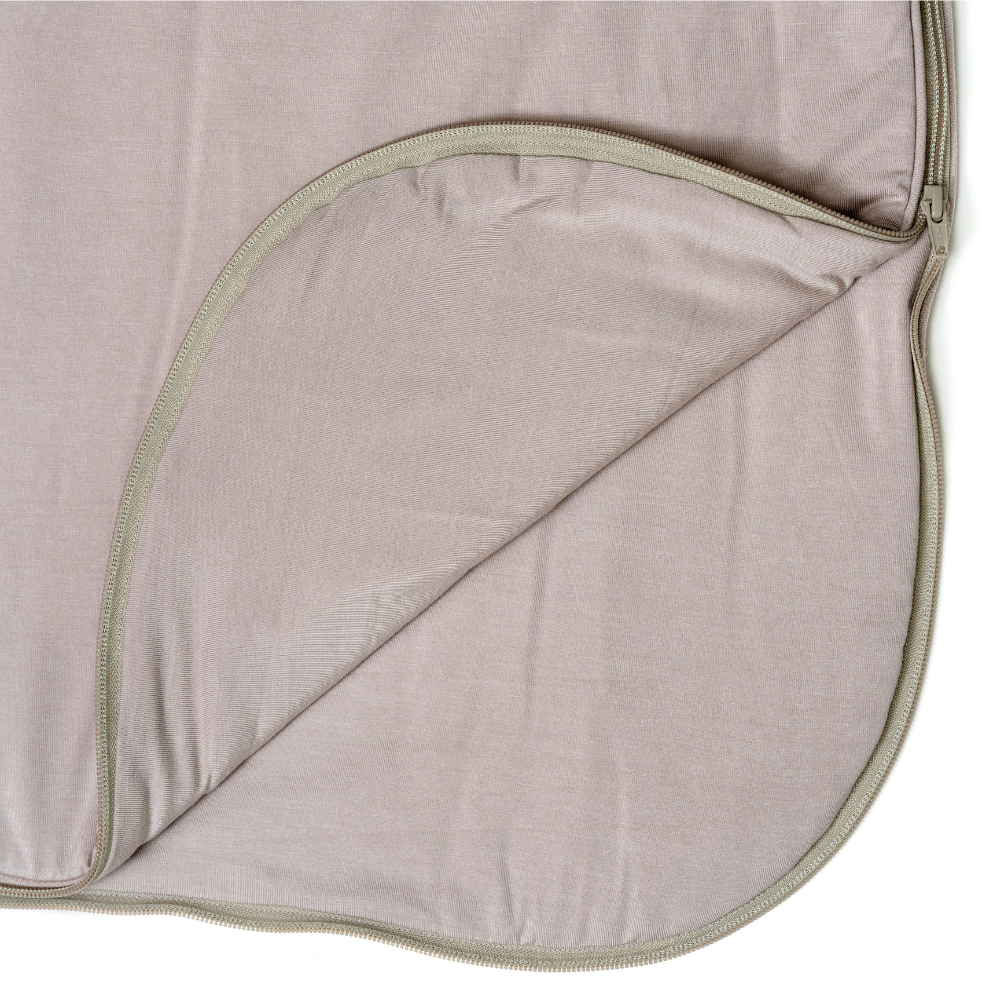 Sleeping bag: The bear and his honey - Greige